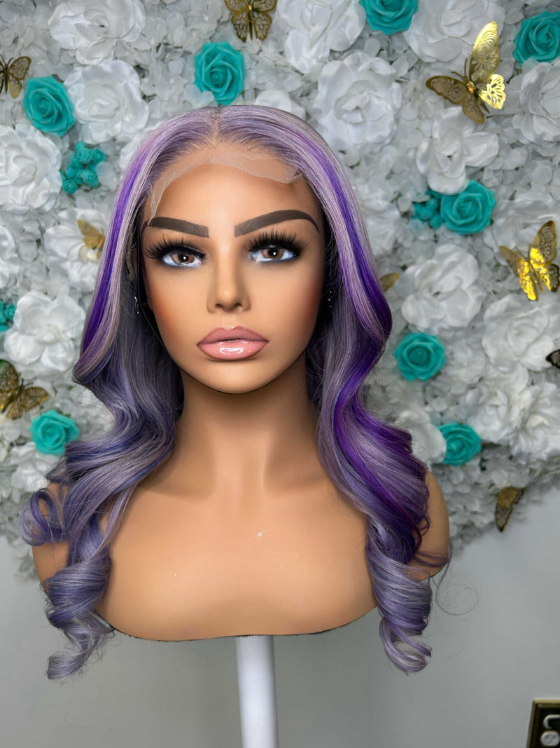 KIESHA natural style lashes close-up